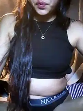 mariposaros4 online show from February 15, 2026, 5:04 am