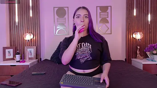 Hanna-Winchester online show from April 13, 2026, 8:25 pm