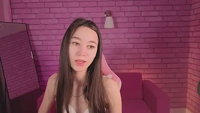 Nicole Brownie online show from April 22, 2026, 1:08 am