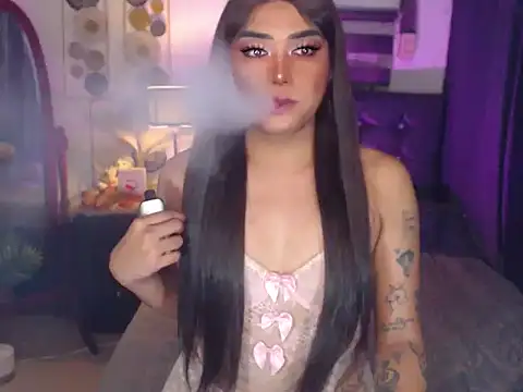 Snapshot of Katezorah chatting on January 31, 2026, 7:11 pm Katezorah online show from January 31, 2026, 7:11 pm