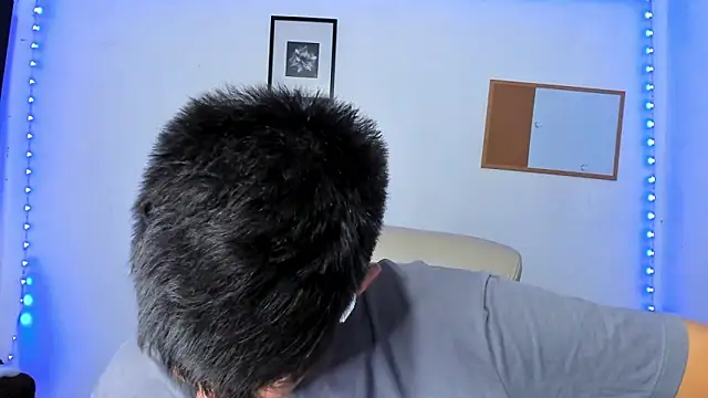 babyted272 online show from April 15, 2026, 11:27 pm