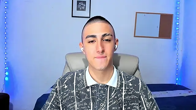 babyted272 online show from April 21, 2026, 5:47 am