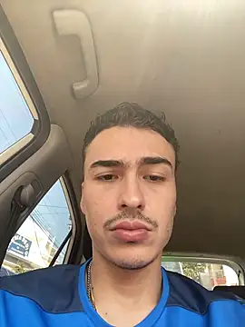 Snapshot of vanilla_Kush chatting on February 5, 2026, 4:44 pm vanilla Kush online show from February 5, 2026, 4:44 pm