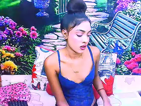 Snapshot of IndianPretty14u2Luv chatting on May 13, 2026, 6:22 am IndianPretty14u2Luv online show from May 13, 2026, 6:22 am