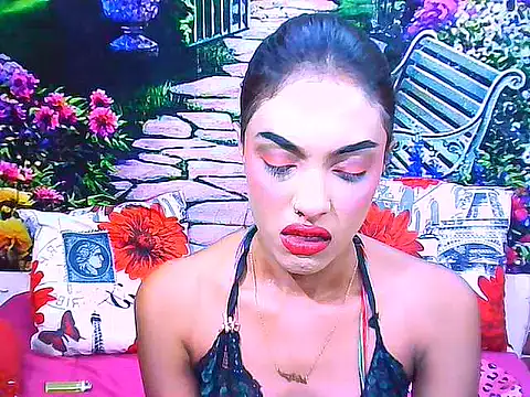 Snapshot of IndianPretty14u2Luv chatting on May 22, 2026, 6:46 pm IndianPretty14u2Luv online show from May 22, 2026, 6:46 pm