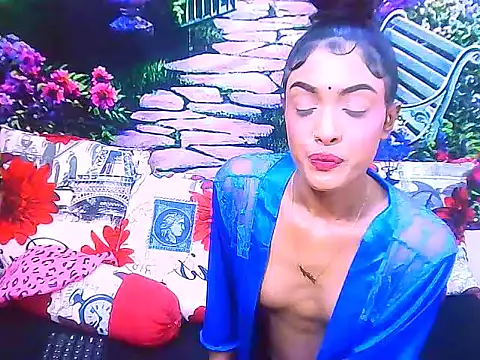 Snapshot of IndianPretty14u2Luv chatting on June 1, 2026, 6:15 am IndianPretty14u2Luv online show from June 1, 2026, 6:15 am