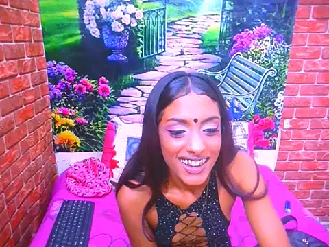 Snapshot of IndianPretty14u2Luv chatting on June 12, 2026, 3:33 pm IndianPretty14u2Luv online show from June 12, 2026, 3:33 pm