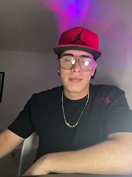 Maximuz1920 online show from March 17, 2026, 2:27 am