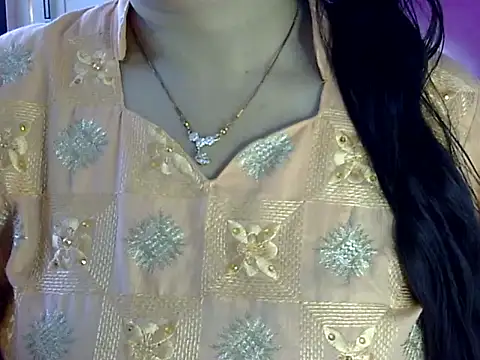 Snapshot of Cute_Aliyaa chatting on May 31, 2026, 9:49 am Cute Aliyaa online show from May 31, 2026, 9:49 am