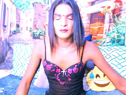 spicybarbie online show from February 12, 2026, 6:25 pm