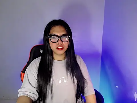 Seductive Cockybella online show from March 21, 2026, 4:43 pm