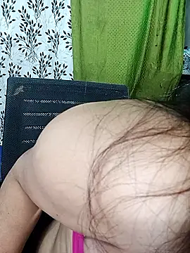 alinaarora online show from March 4, 2026, 9:32 pm