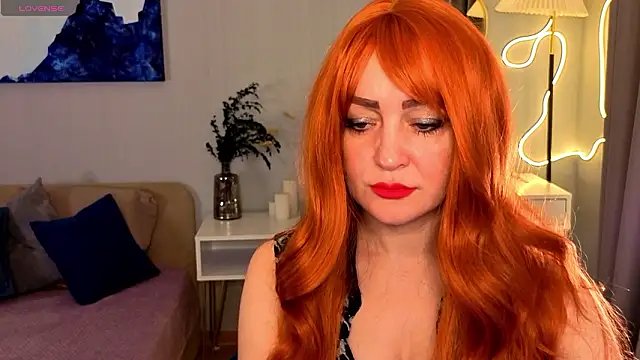 Oliiviaa  online show from March 6, 2026, 8:11 am