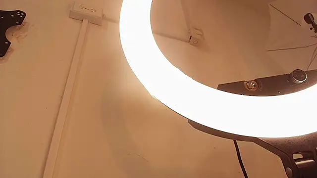 cristina aznar1 online show from April 12, 2026, 6:46 pm