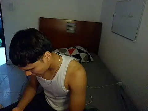 Snapshot of CreamKingg chatting on March 21, 2026, 2:49 am CreamKingg online show from March 21, 2026, 2:49 am