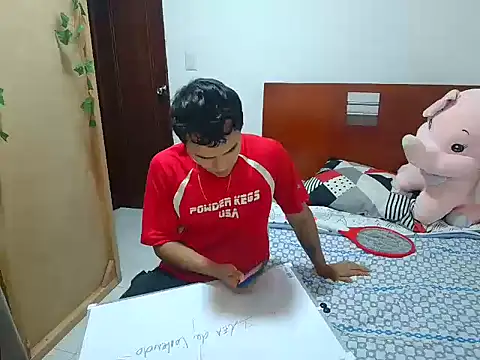 Snapshot of CreamKingg chatting on March 24, 2026, 3:11 am CreamKingg online show from March 24, 2026, 3:11 am