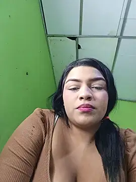 Snapshot of angela_sex_x chatting on May 17, 2026, 6:11 am angela sex x online show from May 17, 2026, 6:11 am