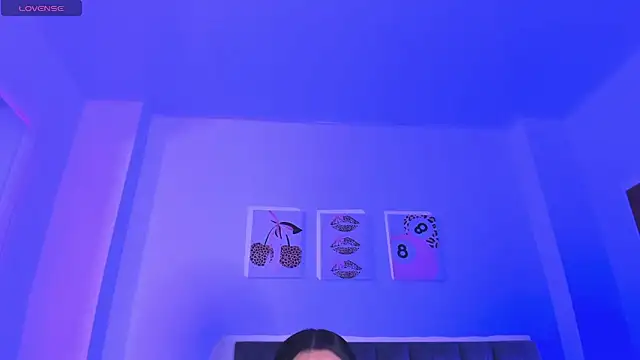 Isabella Moon9 online show from April 22, 2026, 11:56 am