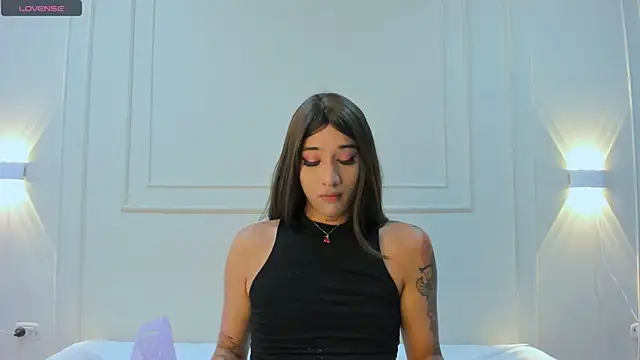 tammy bensom1 online show from February 16, 2026, 10:44 am