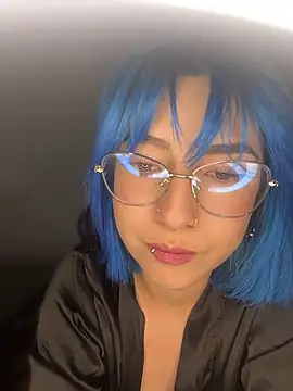 lilith rr online show from April 9, 2026, 4:56 am