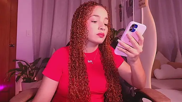  lindapynk  online show from February 15, 2026, 12:40 am