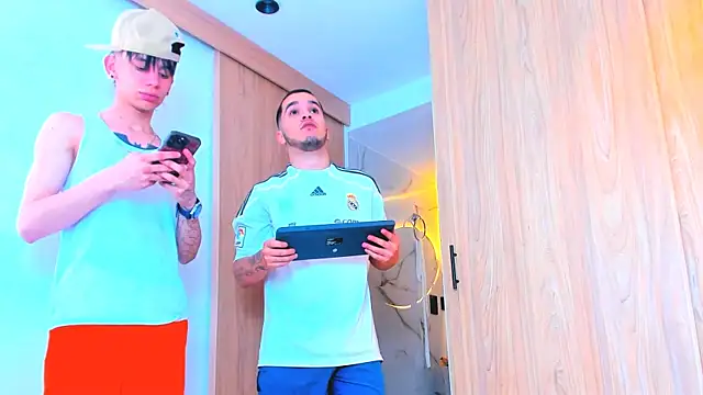 TheBatMansion online show from February 7, 2026, 6:22 pm