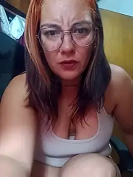 Snapshot of kuramaqueen chatting on March 26, 2026, 3:56 am kuramaqueen online show from March 26, 2026, 3:56 am