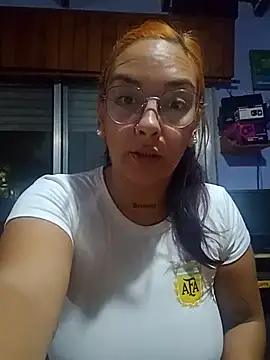 Snapshot of kuramaqueen chatting on March 30, 2026, 3:18 am kuramaqueen online show from March 30, 2026, 3:18 am