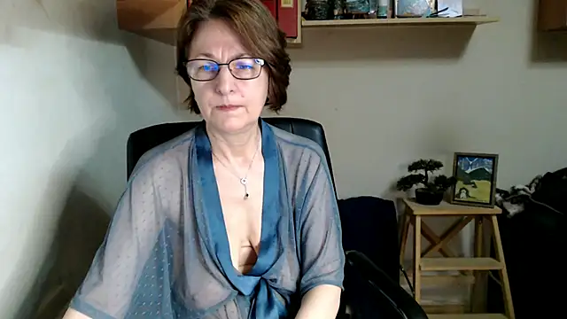 Snapshot of katemodel chatting on July 8, 2026, 5:23 am katemodel online show from July 8, 2026, 5:23 am