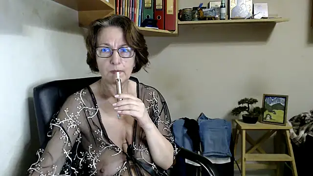 Snapshot of katemodel chatting on July 17, 2026, 7:59 am katemodel online show from July 17, 2026, 7:59 am