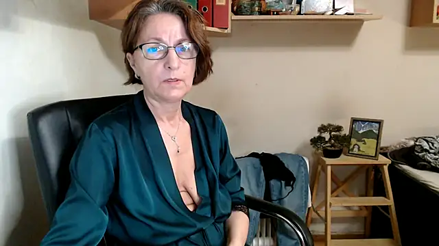 Snapshot of katemodel chatting on July 22, 2026, 6:49 am katemodel online show from July 22, 2026, 6:49 am
