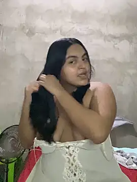 Snapshot of veronicarodriguezx chatting on June 11, 2026, 4:32 am veronicarodriguezx online show from June 11, 2026, 4:32 am