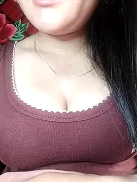 Reina Fcup01 online show from February 11, 2026, 11:32 pm