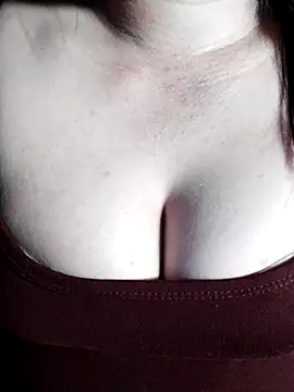 Reina Fcup01 online show from March 22, 2026, 1:36 pm