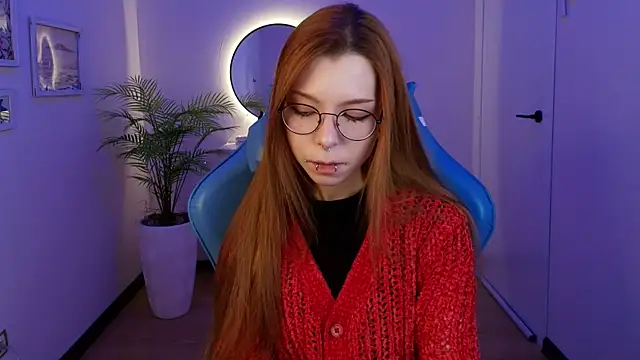 PinkAn8el online show from February 9, 2026, 3:10 am