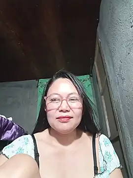 hotpinay 45 online show from April 20, 2026, 11:46 am