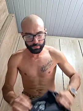 Robsonitj90 online show from February 3, 2026, 7:52 pm