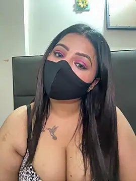 Snapshot of Myra_Desire69 chatting on February 2, 2026, 2:16 pm Myra Desire69 online show from February 2, 2026, 2:16 pm