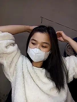 Daisy-lusia2026 online show from April 8, 2026, 3:01 pm