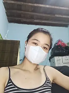 Daisy-lusia2026 online show from May 23, 2026, 11:09 pm