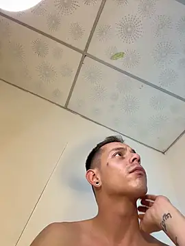 AxelMuller online show from February 3, 2026, 8:03 pm