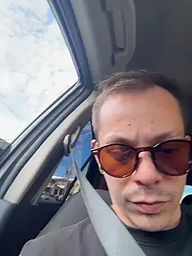 AxelMuller online show from April 2, 2026, 12:47 pm