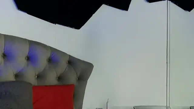 ChloeeDavis online show from February 23, 2026, 7:00 pm