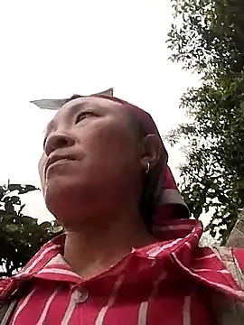 Neoone 1 online show from April 21, 2026, 11:40 pm