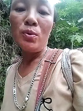 Snapshot of Neoone_1 chatting on June 15, 2026, 11:34 am Neoone 1 online show from June 15, 2026, 11:34 am