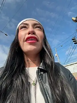 Bonny Eva online show from February 14, 2026, 1:41 pm