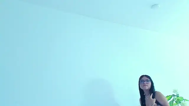 SamantthaRosxe online show from February 10, 2026, 9:08 pm