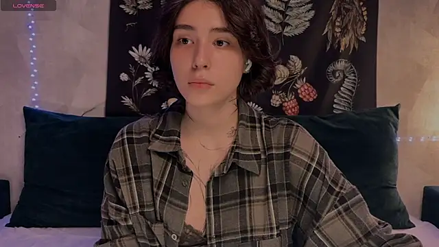 Snapshot of fullofluv chatting on March 19, 2026, 11:31 pm fullofluv online show from March 19, 2026, 11:31 pm