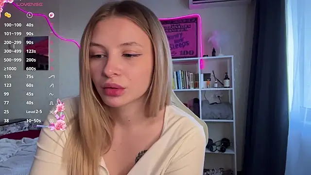 VibeVi online show from April 17, 2026, 1:03 pm