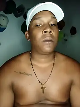 Snapshot of Leyder31 chatting on February 3, 2026, 3:04 am Leyder31 online show from February 3, 2026, 3:04 am